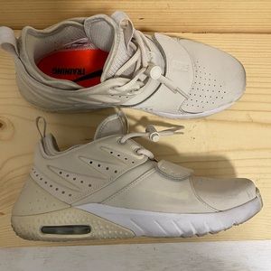 Leather Air Max Trainer in Desert Sand